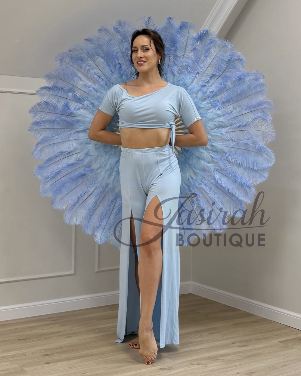 GIANT FEATHER FANS – VINTAGE BLUE