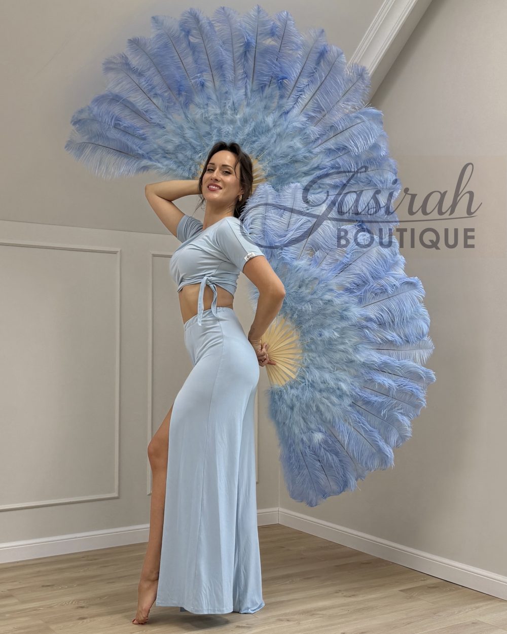 GIANT FEATHER FANS – VINTAGE BLUE