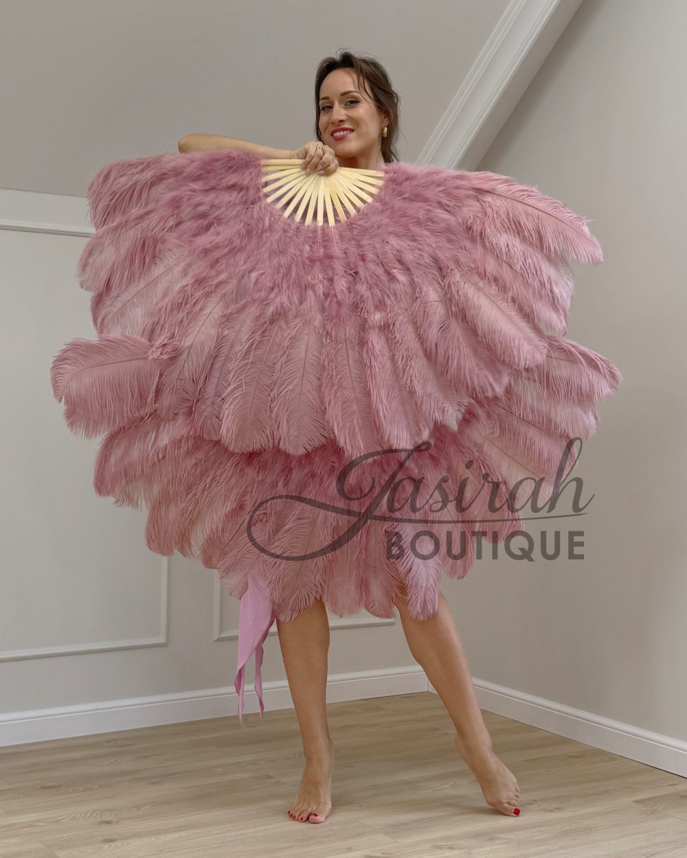 GIANT FEATHER FANS – POWDER PINK