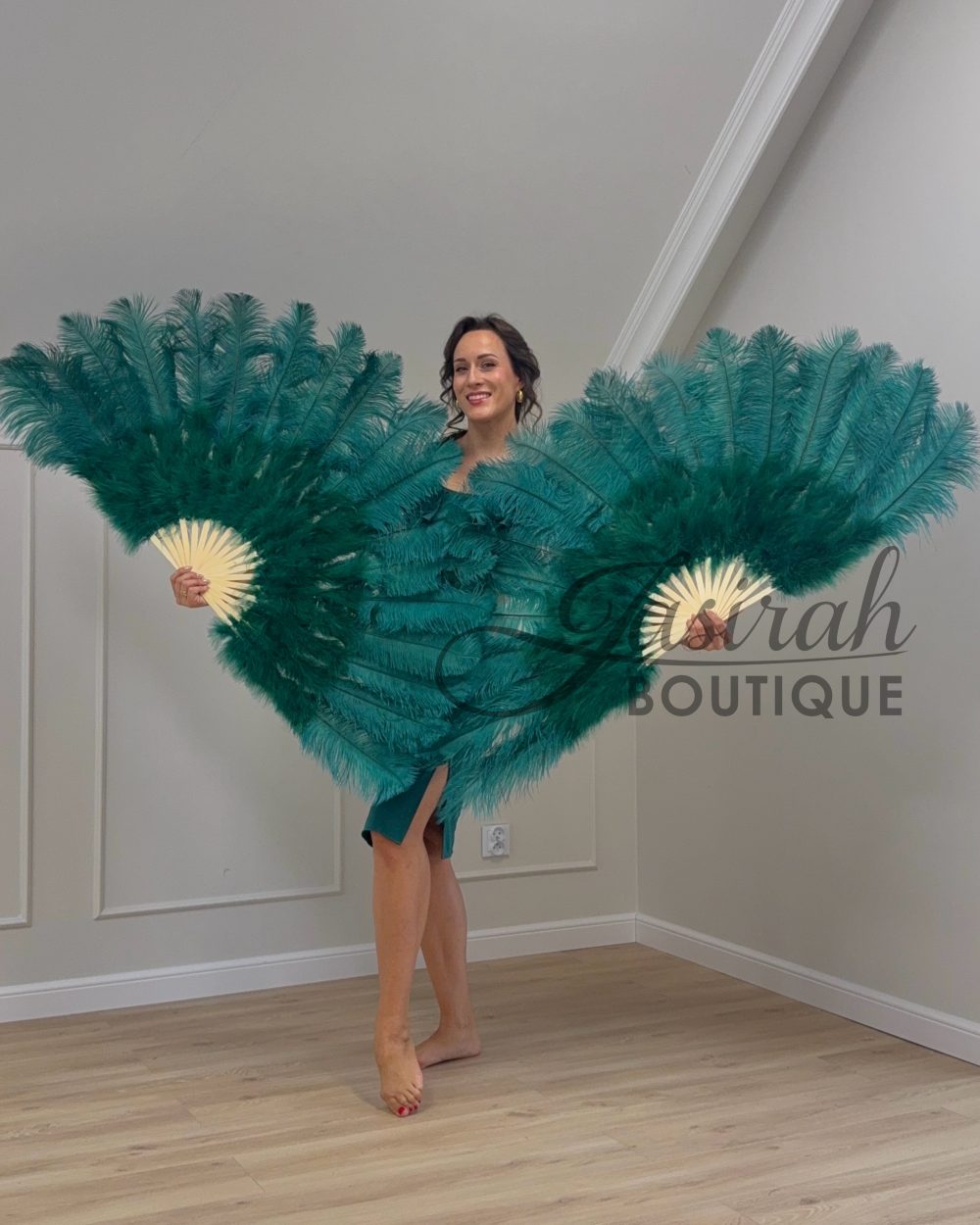 GIANT FEATHER FANS – EMERALD